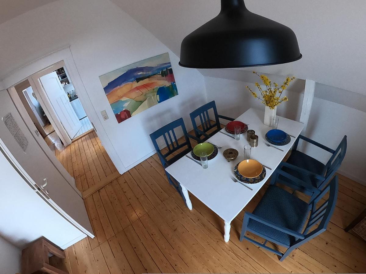 Zentrale Grosse Ferienwohnung -94Qm- Oldenburg - Bettwaesche Und Handtuecher Sind Vorhanden Kültér fotó